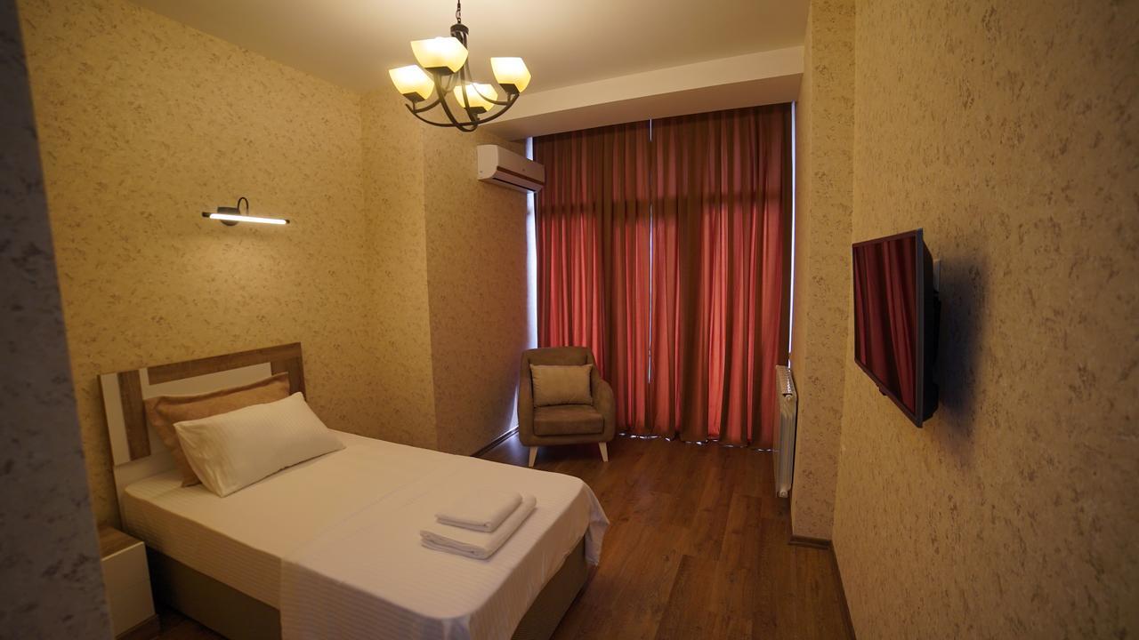 Hotel Dream Tower Batumi Exterior foto